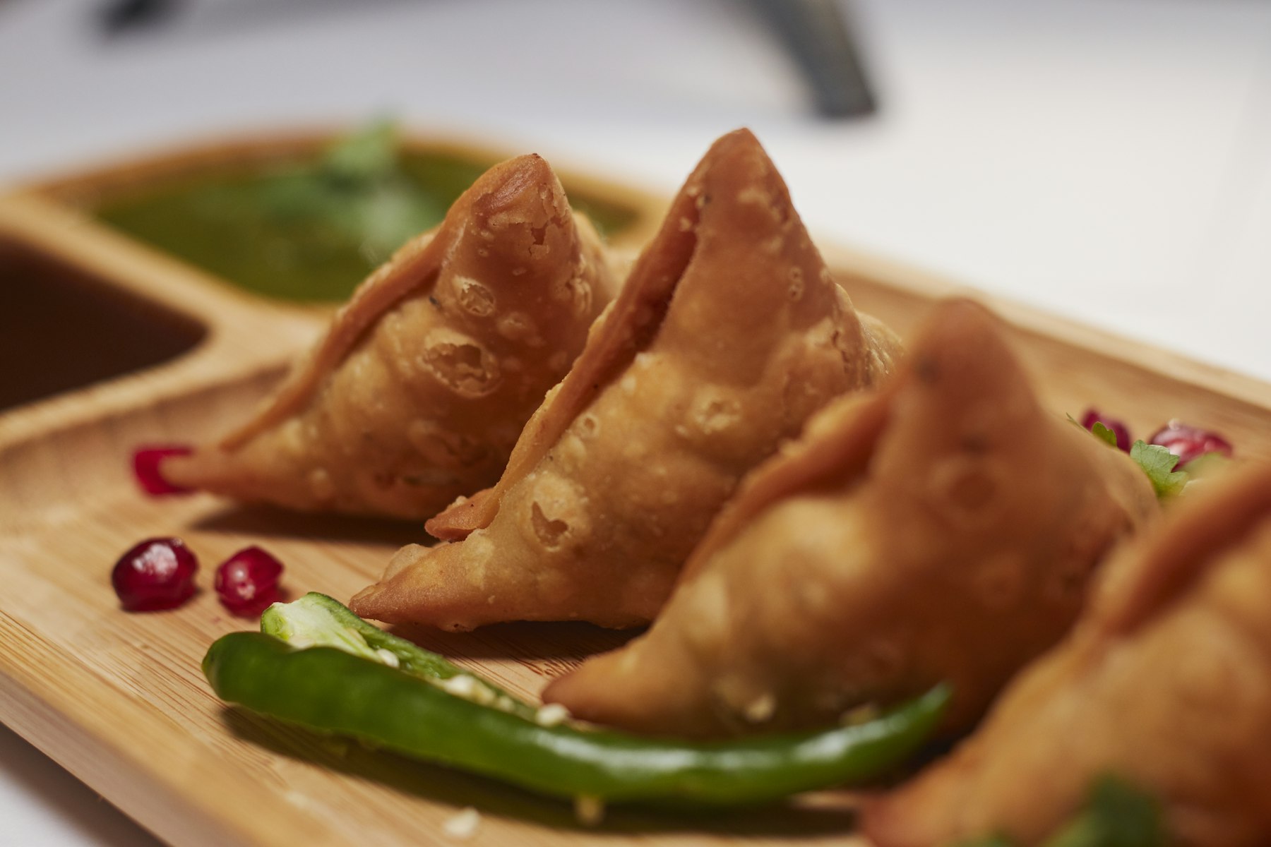 Vegetable samosa basket